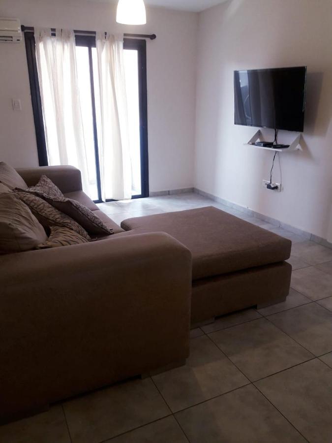 Depto Amoblado En El Centro De La Capital De Apartment *